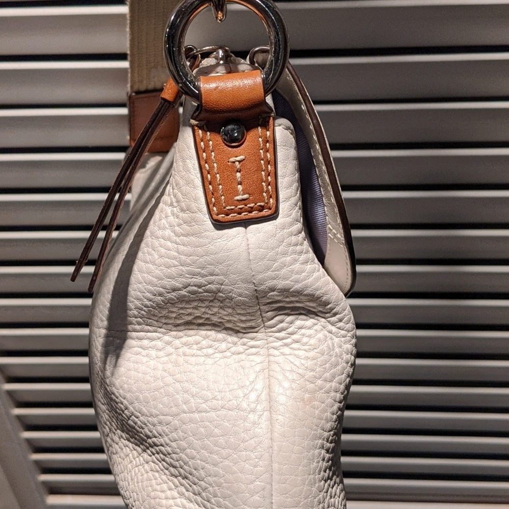 Coach Handbag - Picture 6 of 10